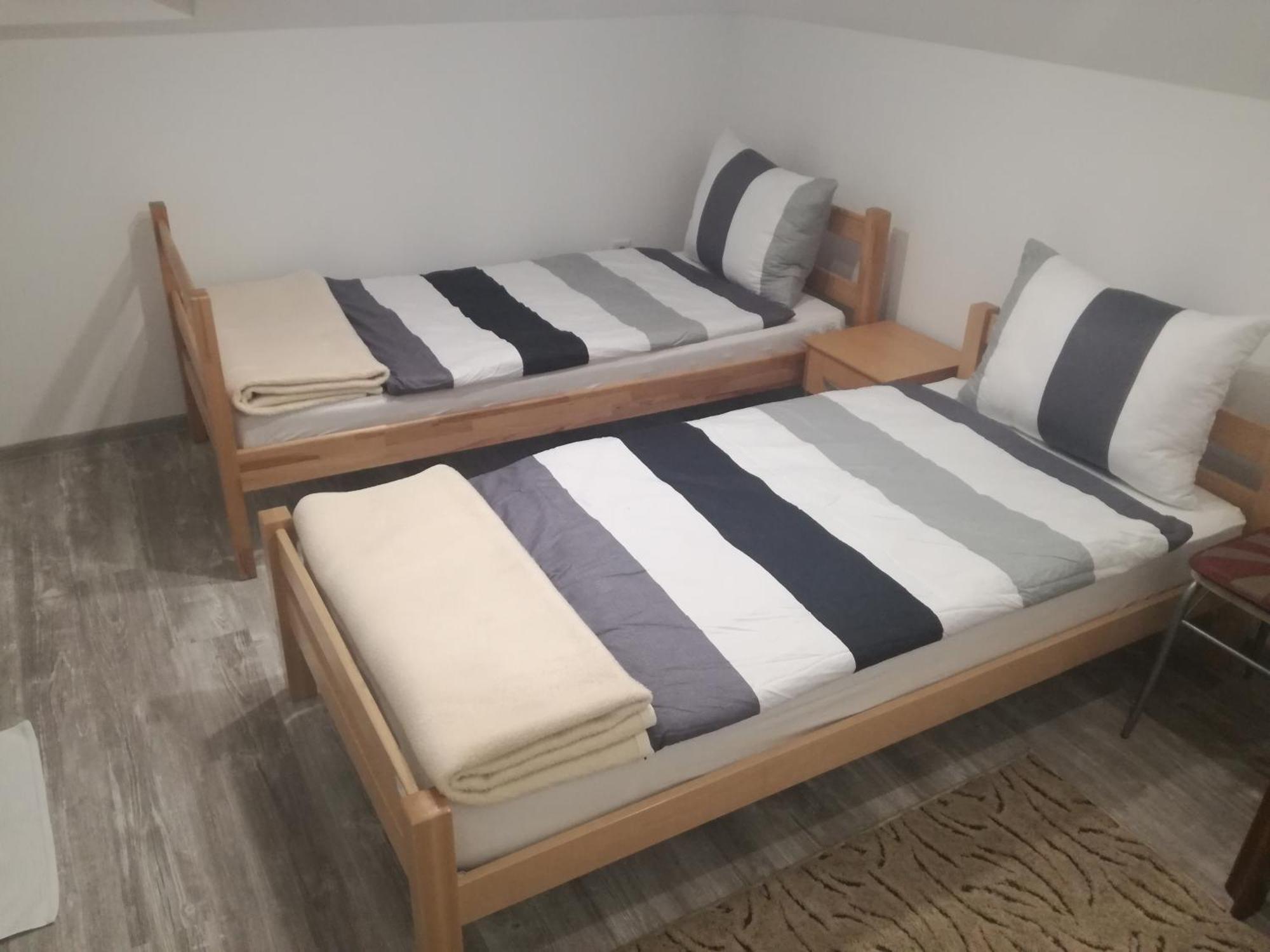 Edo Apartment *